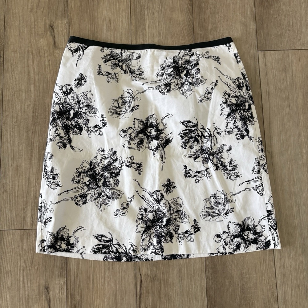 Eddie Bauer Dark Academia Monochrome Floral A-Line Skirt Midi Size 18